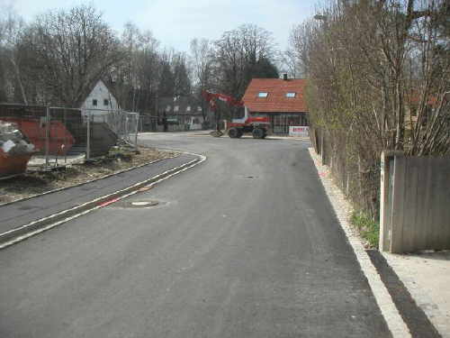 Auenstraße neu ausgebaut (Stand 13.4.2005)